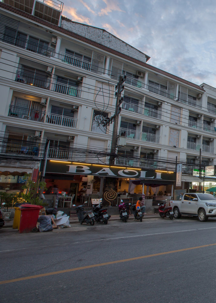 Blue Star Hotel Phuket Exterior foto